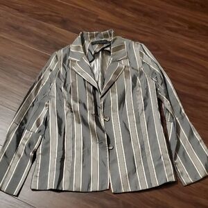 House of Harlow 1960 Gray Striped Button Down Shirt
